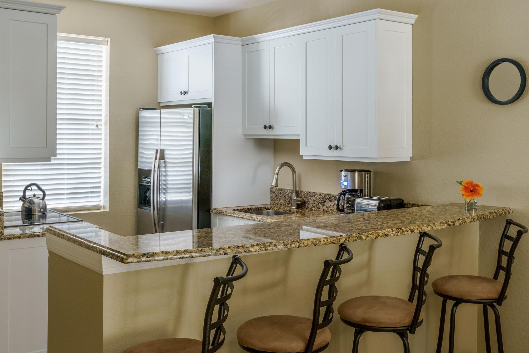 Olde Marco Island Inn And Suites Экстерьер фото