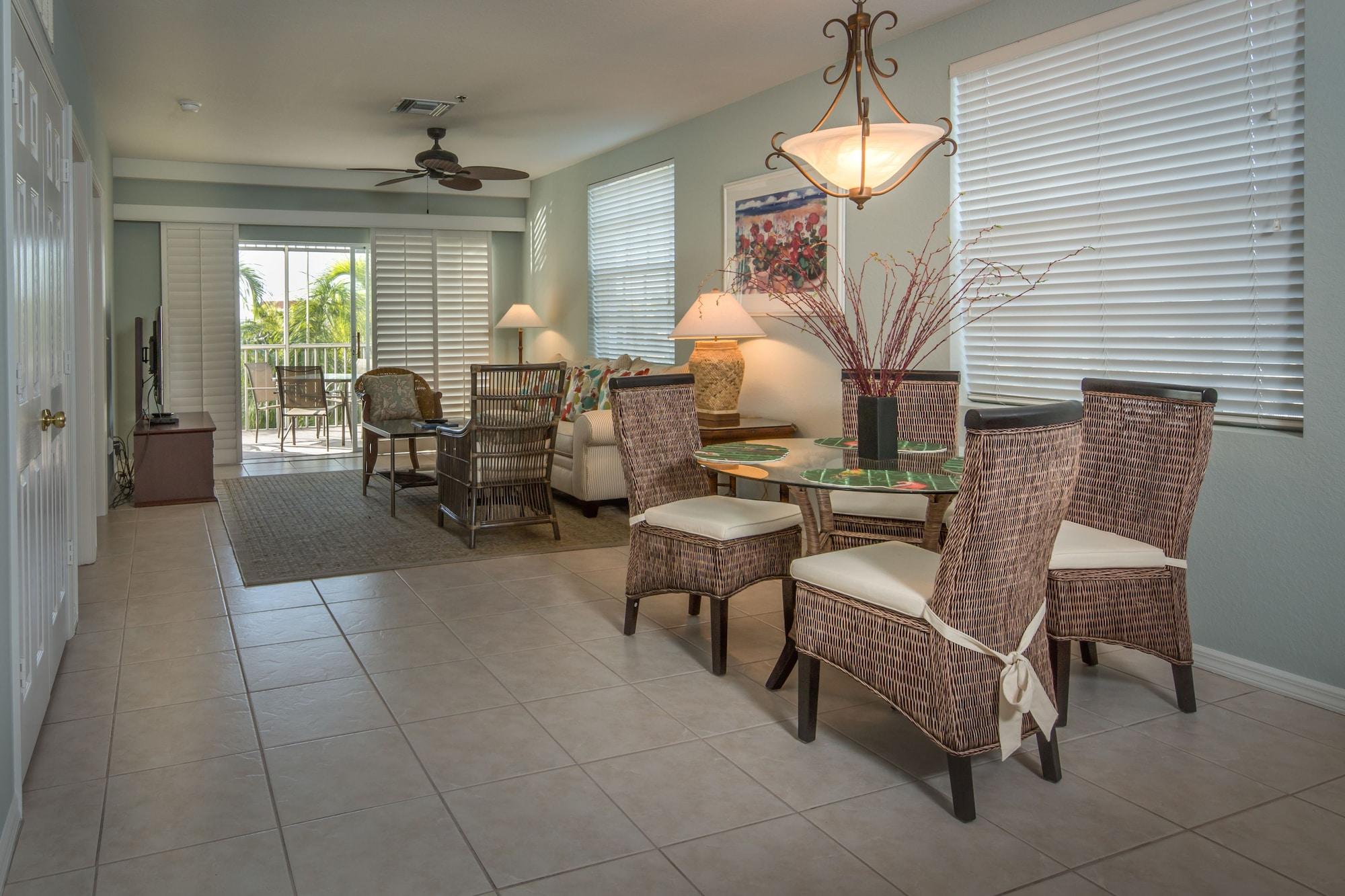 Olde Marco Island Inn And Suites Экстерьер фото