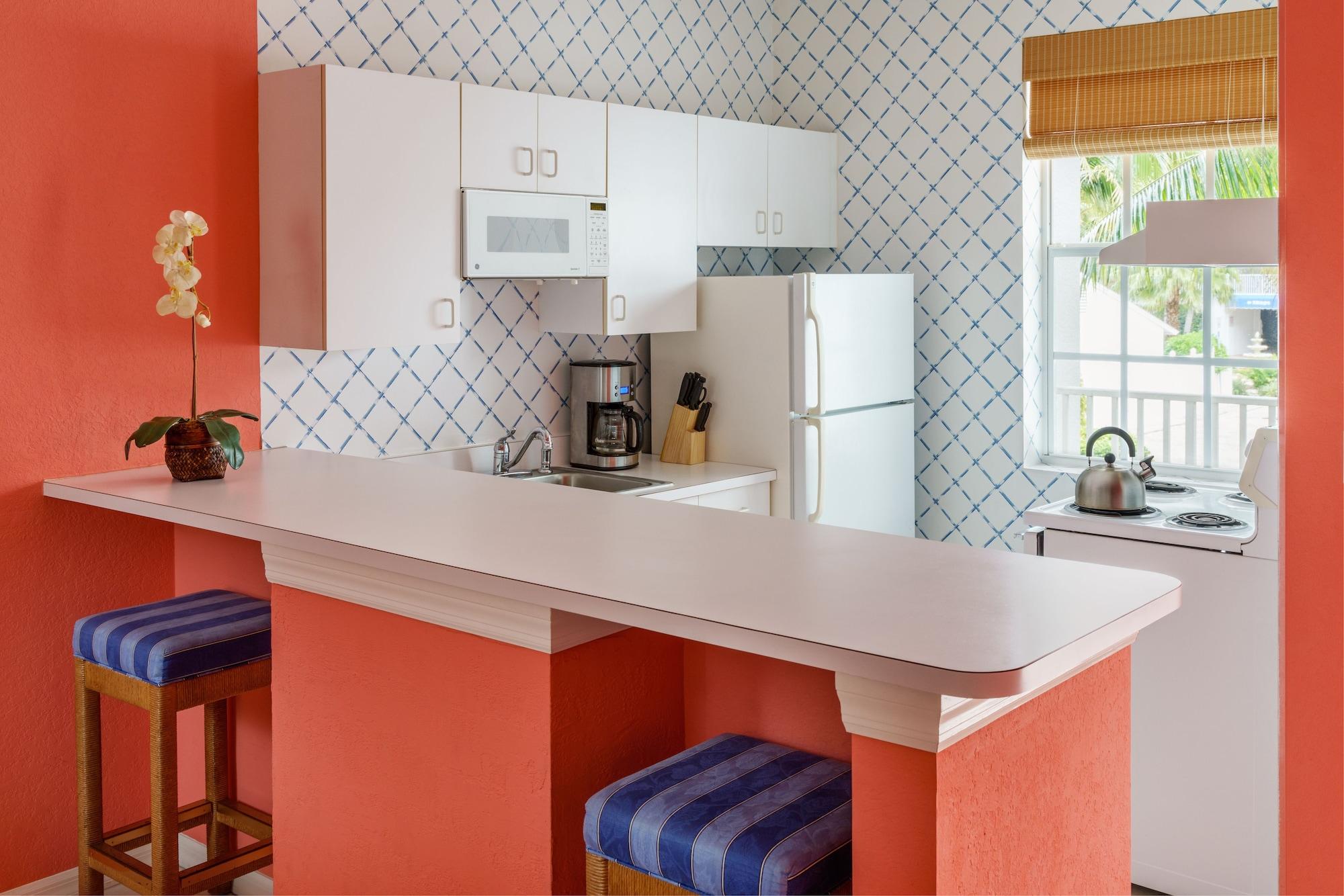 Olde Marco Island Inn And Suites Экстерьер фото