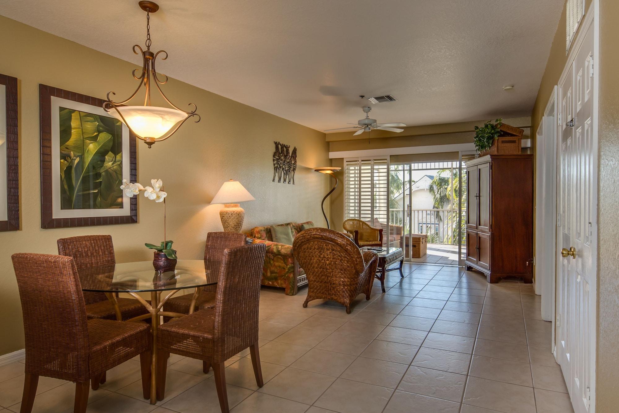 Olde Marco Island Inn And Suites Экстерьер фото