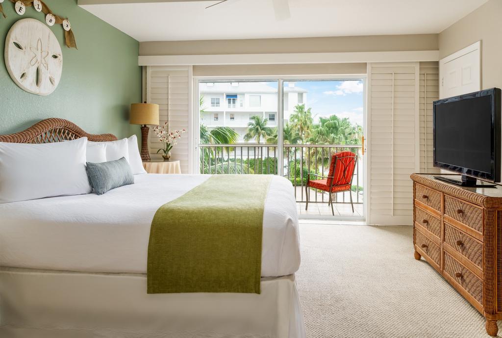 Olde Marco Island Inn And Suites Экстерьер фото