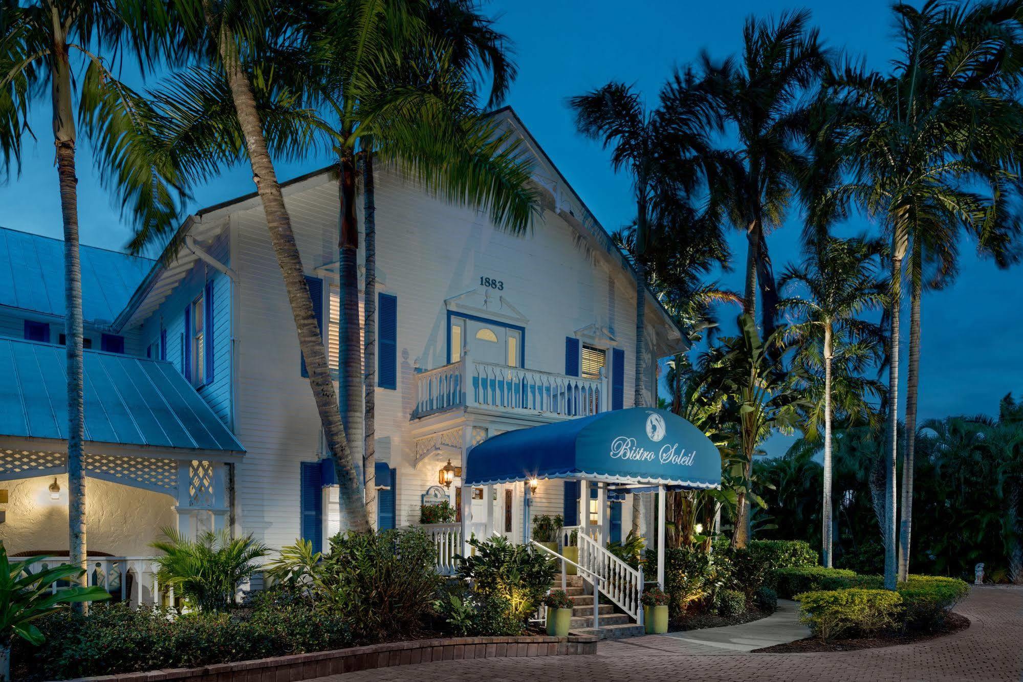 Olde Marco Island Inn And Suites Экстерьер фото